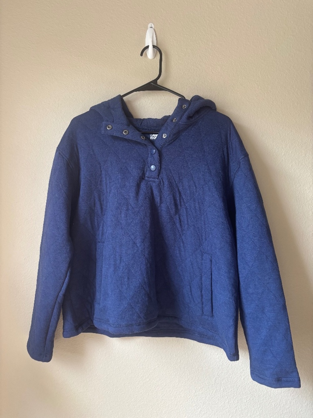 Womens Large Quilted Navy Pullover